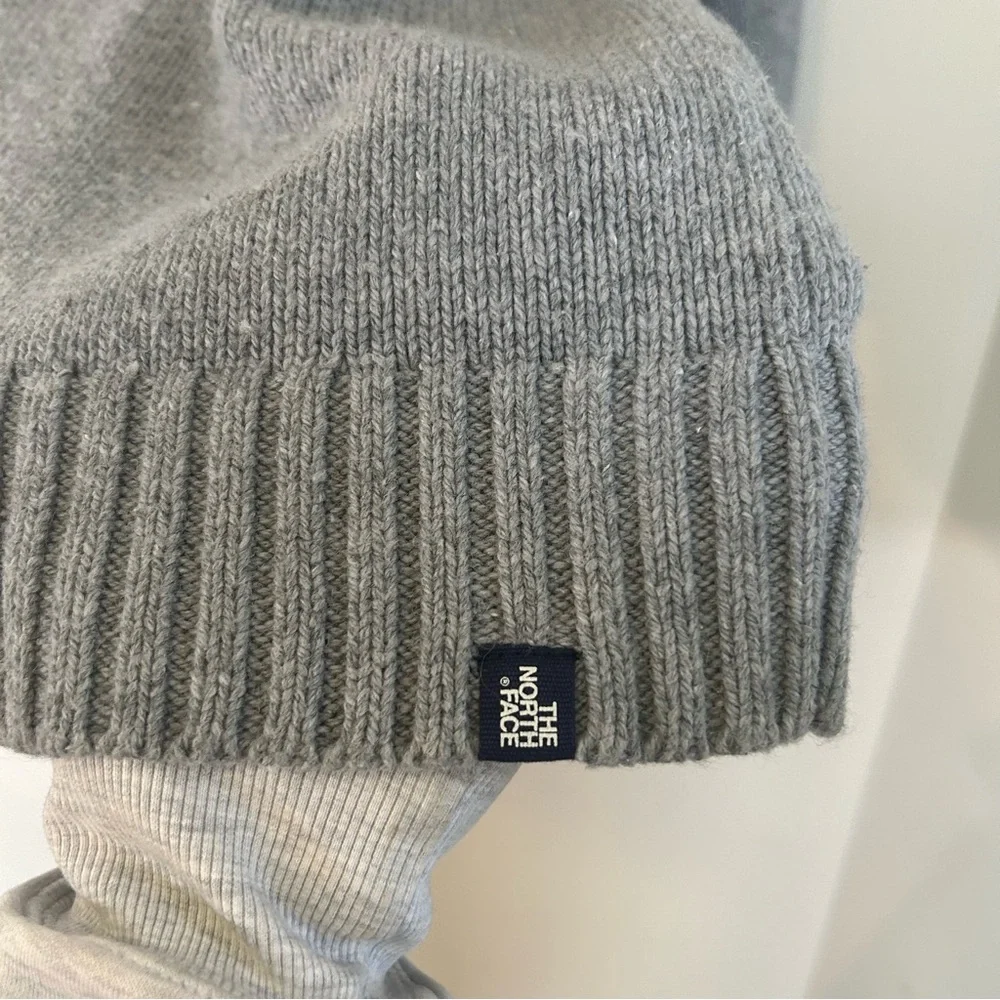 The‎ North Face Sweater Mens Medium Grey Cotton Wool Blend Crew Neck CB52